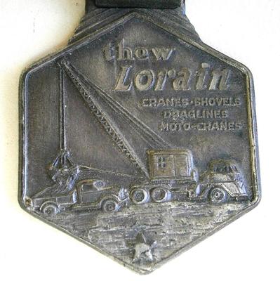 "Lorain" Cranes Watch Fob