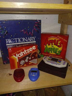 HAND HELD ELECTRONIC GAMES, APPLES TO APPLES, YAHTZEE