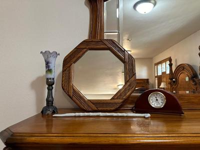 PETITE LAMP, WALL MIRROR, CLOCK AND SHOE HORN