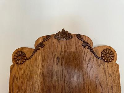 WOODEN WALL SHELF WITH A TASTING ROOM SIGN
