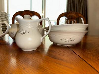 LARGE SET OF HEIRLOOM PFALTZGRAFF DINNERWARE WITH EXTRAS