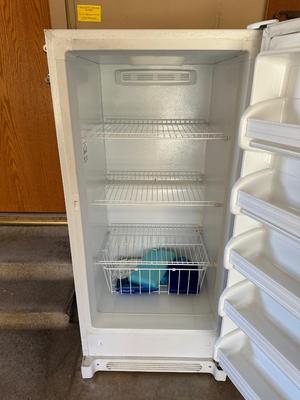 FRIGIDAIRE UPRIGHT FREEZER