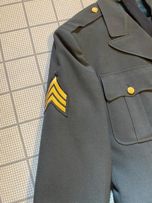 VINTAGE ARMY GREEN DRESS UNIFORM 36 SHORT