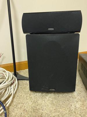 NICE YAMAHA RX-VS2700 RECEIVER AND DEFINITIVE SURROUND SOUND SPEAKERS