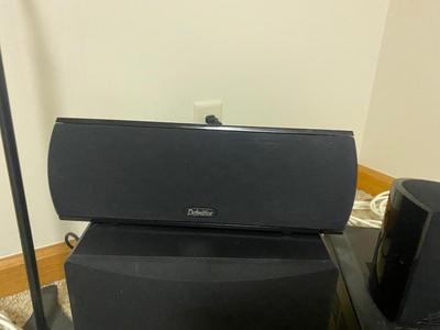 NICE YAMAHA RX-VS2700 RECEIVER AND DEFINITIVE SURROUND SOUND SPEAKERS