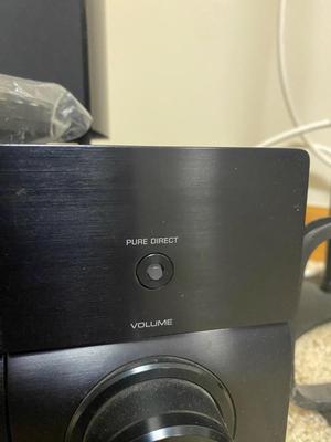 NICE YAMAHA RX-VS2700 RECEIVER AND DEFINITIVE SURROUND SOUND SPEAKERS