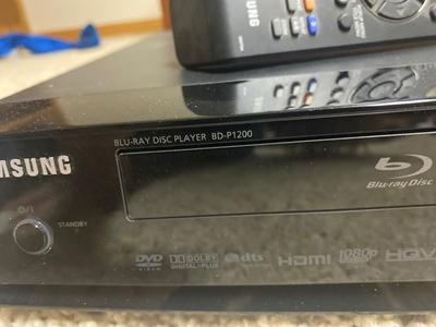 SAMSUNG BLUE RAY DVD PLAYER BDP-1200