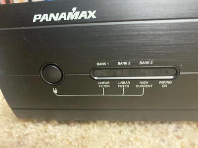 PANAMAX M5100-PM POWER BANK & SANSU DVD/VCR COMBO PLAYER