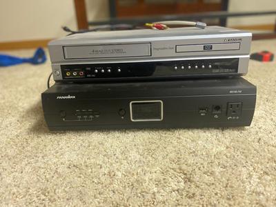 PANAMAX M5100-PM POWER BANK & SANSU DVD/VCR COMBO PLAYER