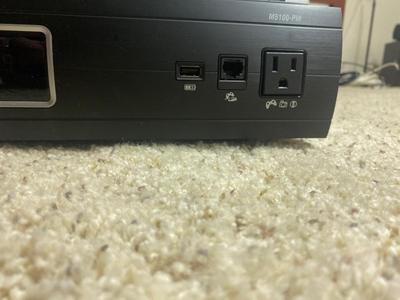 PANAMAX M5100-PM POWER BANK & SANSU DVD/VCR COMBO PLAYER
