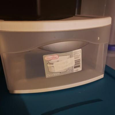 29 Large Storage Bins (B1-KD)