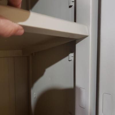 Keter Lightweight Slender Storage Cabinet (B1-KD)
