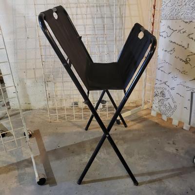 Art Display Panels W/Rollers and Black Canvas Art Stand (B1-KD)