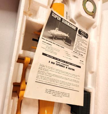 Lot #86 Nikko RC Exploration Submarine - 1983 - radio controlled