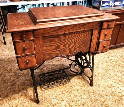 Lot #92 Antique Minnesota Sewing Treadle Machine ca. 1920
