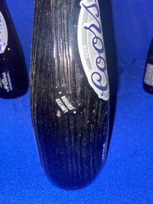 COLLECTIBLE COORS BASEBALL BAT BOTTLES & PINT GLASSES