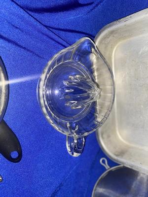 KITCHEN, COOKWARE, BAKEWARE, AND OTHER GADGETS