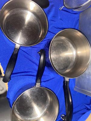 KITCHEN, COOKWARE, BAKEWARE, AND OTHER GADGETS