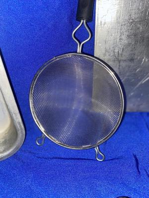 KITCHEN, COOKWARE, BAKEWARE, AND OTHER GADGETS
