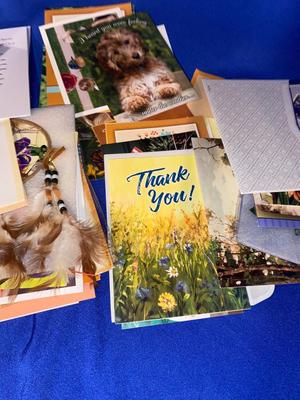 ASSORTMENT OF GREETING CARDS