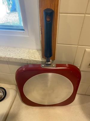 2 NEW TAL-FAN PANS, GRIDDLE LIGHTLY USED