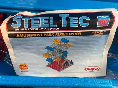 VINTAGE GABRIEL ERECTOR SET AMUSEMENT PARK FERRIS WHEEL