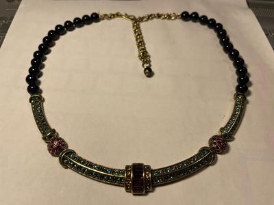 "HEIDI DAUS" New Never Worn Condition Fashion Onyx Bead 17-20" Adjustable Necklace w/Colored Stone Accented as Pictured.