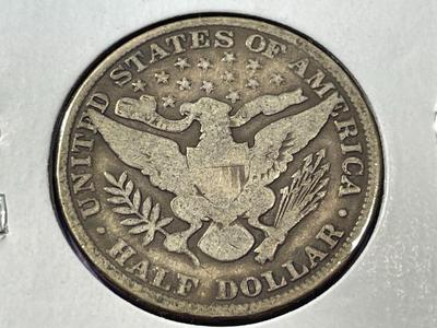 1909-P CIRCULATED CONDITION BARBER SILVER HALF DOLLAR AS PICTURED. FREE DOMESTIC SHIPPING.