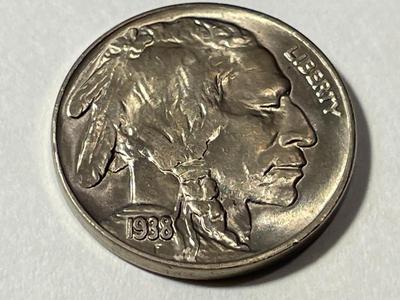 BOWERS & RUDDY PEDIGREE 1938-D/S BRILLIANT UNCIRCULATED CONDITION BUFFALO NICKEL AS PICTURED. COIN #6.