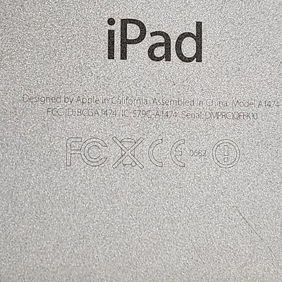 Apple ipad tablet A1474 Gray unlocked reset