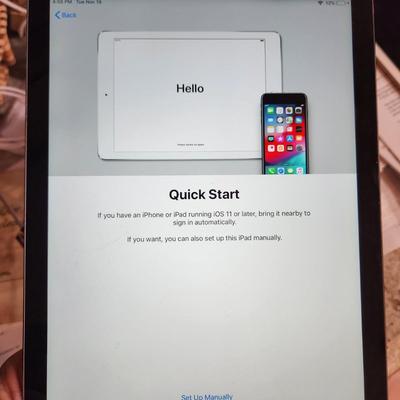 Apple ipad tablet A1474 Gray unlocked reset