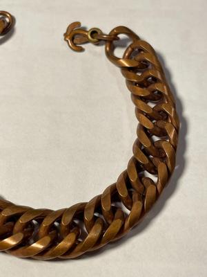 Vintage Thick & Heavy Copper Link Bracelet 8" Long & 1/2" Wide in Good Preowned Condition.