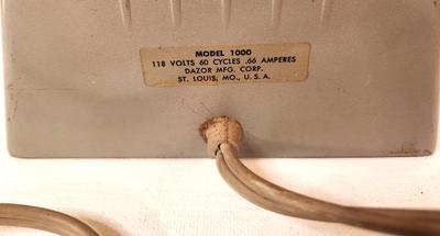 Lot #135 MCM Industrial Desk Lamp - good working condition