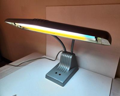 Lot #135 MCM Industrial Desk Lamp - good working condition