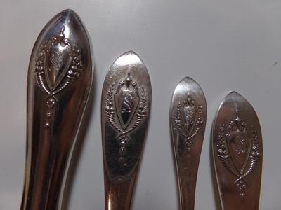 LUNT sterling silver, service for 12. Antique