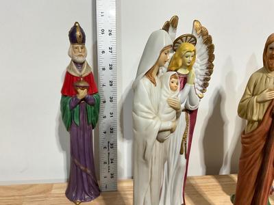 Nativity Fine Hand Painted Porcelain 10in Tall Pencil Figurines