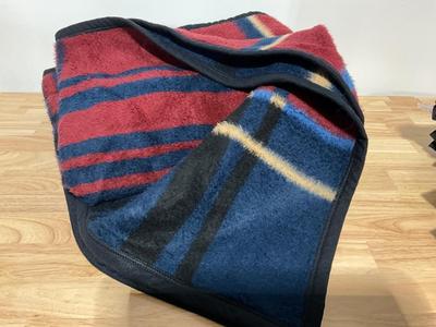 Biederlack queen size throw