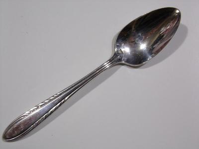 Viceroy Plate U.S.A. (3of4) baby spoon.