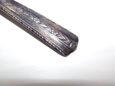 Knickerbocker Plate AA, butter server knife.