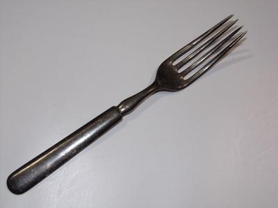 6 1847 Rogers Bros. forks. Amazing they still exist.