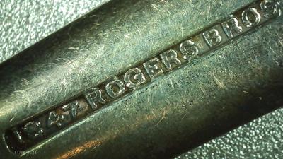 6 1847 Rogers Bros. forks. Amazing they still exist.