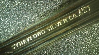 5 Stratford Silver Co. AXI (plate) traditional tea spoons.