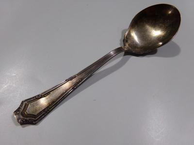 Stratford Silver Co. AXI silver plate. Looks like a sugar server spoon