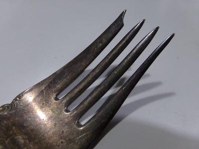 Extra Plate (no name?) silver plate serving fork or heavy dinner