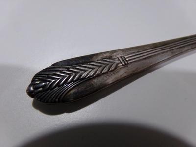 Wm Rogers Mfg.Co. I S unusual place setting paté knife.