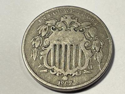 1867 CIRCULATED CONDITION SHIELD NICKEL WITH MAJOR DIE CRACK/BREAK AS PICTURED. FREE DOMESTIC SHIPPING.