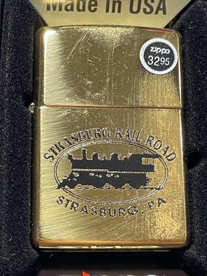Vintage New in Box ZIPPO Cigarette Lighter "Strasburg, Pa Railroad" Strasburg Pennsylvania as Pictured. FREE DOMESTIC SHIPPING.