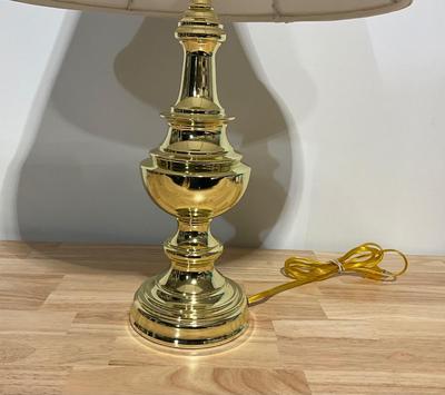 Vintage Brass Lamp w/shade