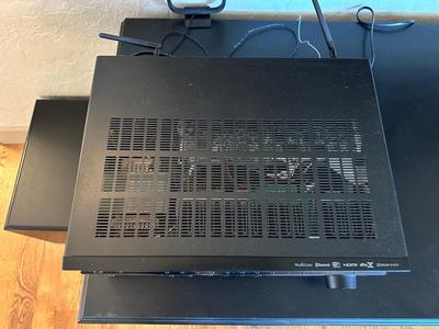 YAMAHA RX-V559 AV RECEIVER W/REMOTE