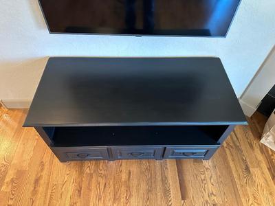 MEDIA STAND WITH 3 DRAWERS